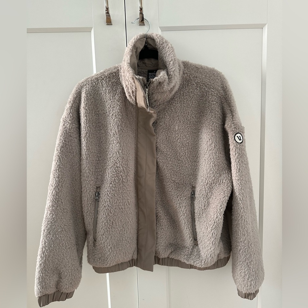 Vuori Taupe Light-Weight Sherpa Jacket